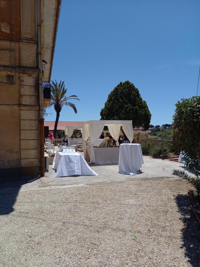 Casolare Del Toscano Country Rooms Caltagirone Exterior foto